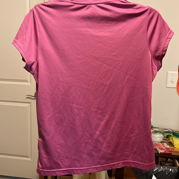 Reebok Bundle of Two Athletic Tops 💜 - Picture 5 of 9